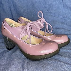 Vintage lilac dr martens from early or mid 2000s; US womens 8-8.5, UK 6